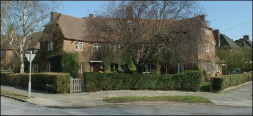 85 Meadway